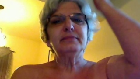 Curvy 62 years old webcam granny shows off her creamy snatch